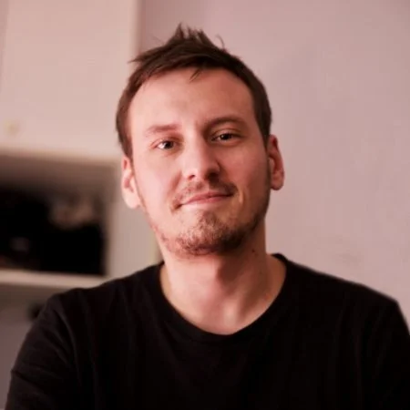 Boris B.